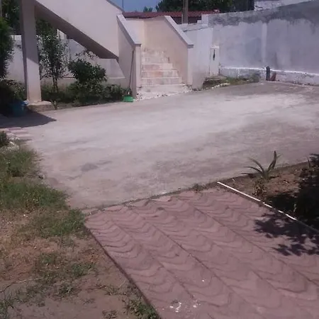 Xheviti's House * Durres
